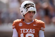 Arch Manning gets booed by Texas crowd in rocky win over UTEP