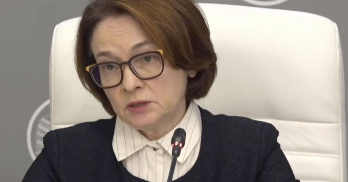Russia cuts interest rate to 17% as wartime economy slows while deficit grows
