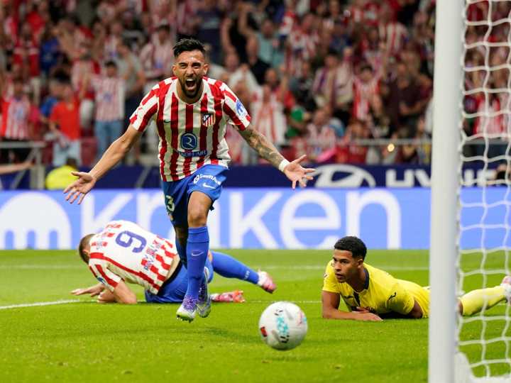 Nico González debutó con gol en el Atlético de Madrid, que le gana a Villarreal la noche en que Julián Álvarez encendió alarmas en el Cholo