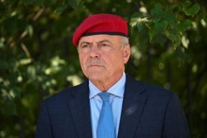 Red beret-wearing Republican Curtis Sliwa seeks NY mayoral upset