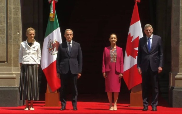 Video.- Recibe Sheinbaum a Carney en Palacio Nacional