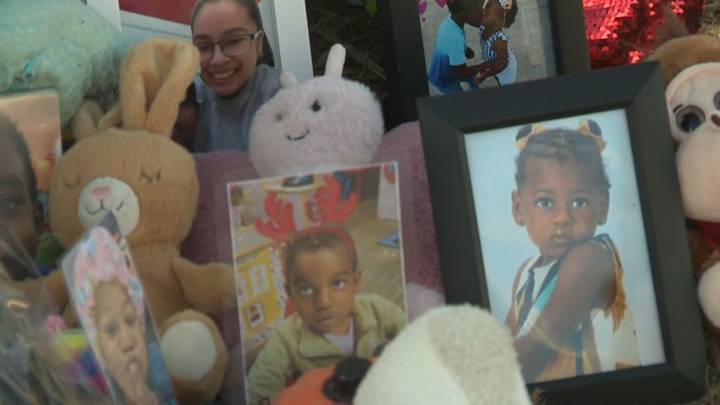 Community mourns deaths of 2 children in west Bexar County as mother faces charges