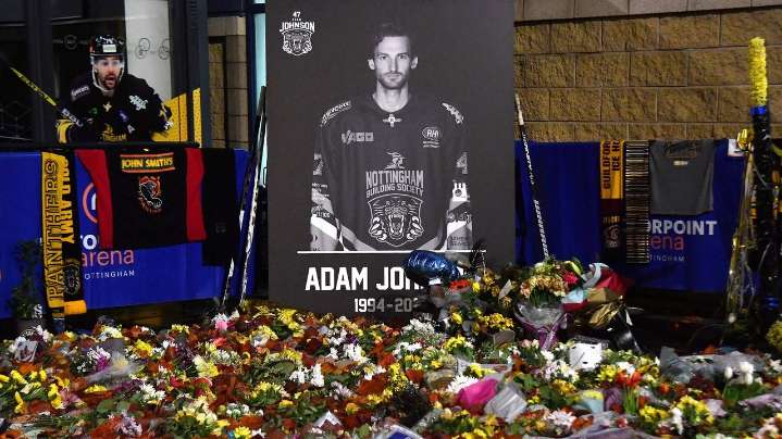 Matt Petgrave, whose skate fatally cut Adam Johnson's neck, signs in the ECHL