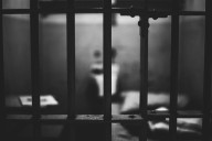 ¿Cuántas personas en detención han muerto en los últimos 4 años?