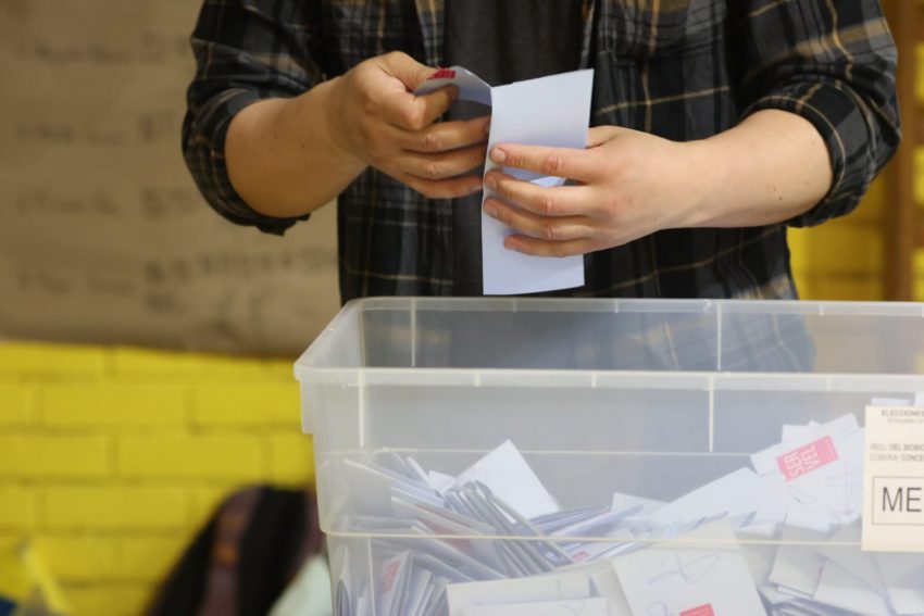 Elecciones parlamentarias en Biobío: lista inscrita sin mujeres y candidaturas rechazadas por el Servel