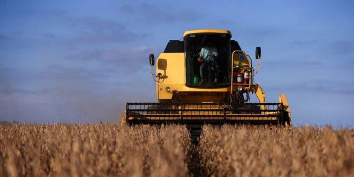 Tras la quita de retenciones, el Gobierno sostuvo que el campo es “prioritario” y lo consideró como “aliado”