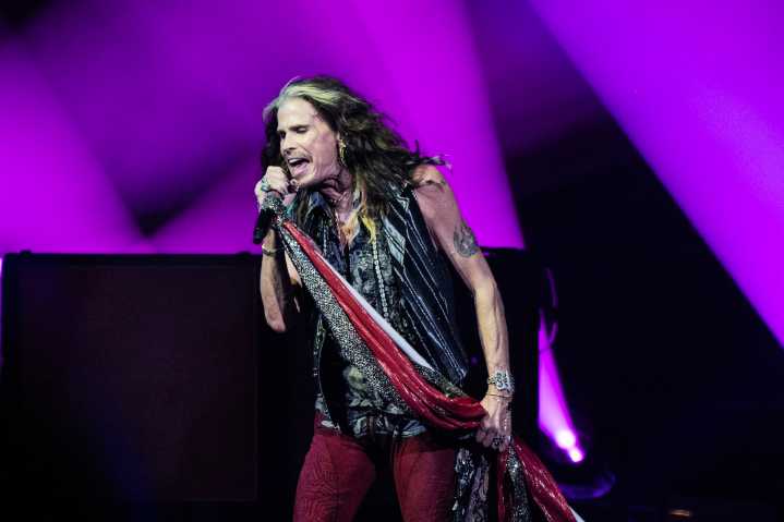 Can Steven Tyler Still Sing? Aerosmith Rocker's Vocal Injury Explained
