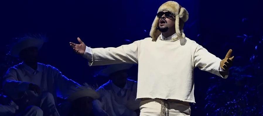 Bad Bunny afirma que excluyó a EE.UU. de sus conciertos por temor a las redadas