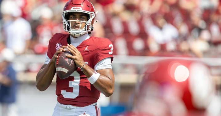 Why OU has full confidence in Michael Hawkins Jr. as its QB in John Mateer's absence