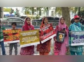 "Free Balochistan": Activists stage protest outside UN headquarters
