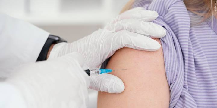 Publix, Walgreens to offer COVID-19 vaccines without prescription in Florida amid new guidance
