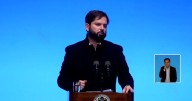 Boric advierte por amenazas “sutiles” a la democracia: “Ya no necesitan bombardear el Palacio de Gobierno”