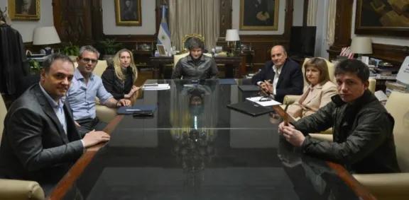 La Libertad Avanza conformó su mesa política y promete “defender el proyecto con uñas y dientes”