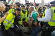 La Policía detiene a manifestantes por su apoyo a Palestine Action en Londres