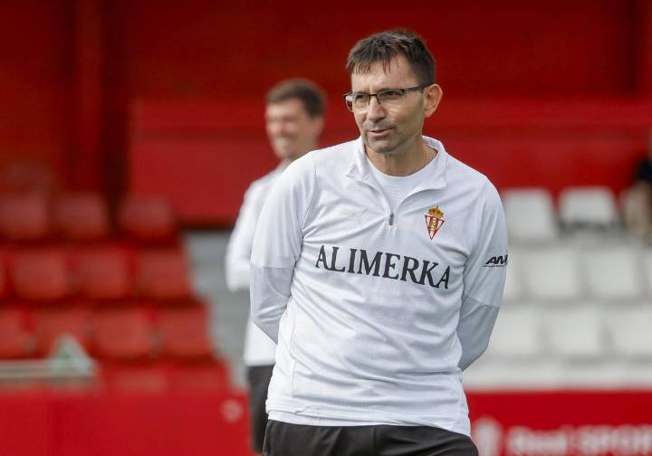 Garitano tranquiliza al sportinguismo: «Nacho Martín y Dubasin están bien»