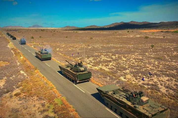 Con maniobras militares, Venezuela busca mostrarse invencible ante EEUU