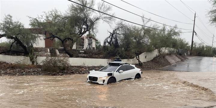 Waymo suspends service across metro Phoenix due to flash flooding