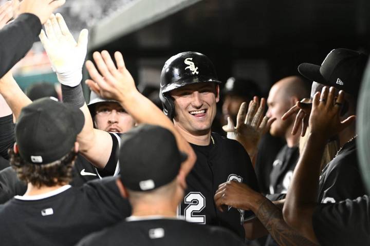 Deadspin | Rookies leading way as White Sox, Nationals close out season