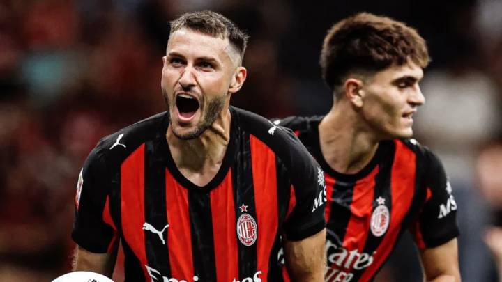 Santiago Giménez rompe sequía con el Milan y anota en la Coppa Italia