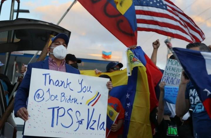 Revocan el beneficio TPS de 2021 para un cuarto de millón de venezolanos