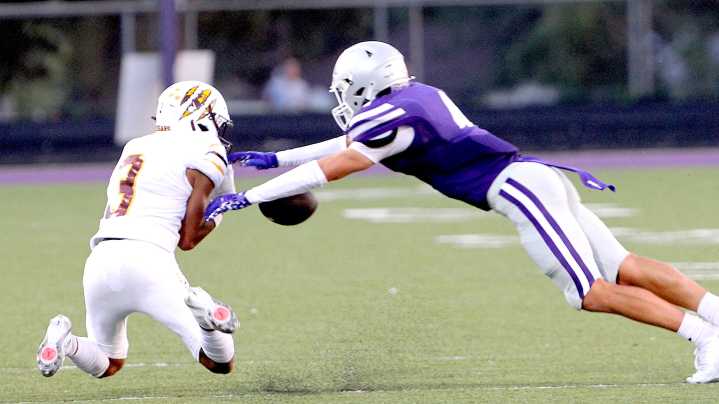 PHOTOS: North, South battle for Bloomington football bragging rights