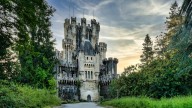 Está en España y parece de cuento: el pueblo del País Vasco con un castillo que tienes que visitar una vez en la vida