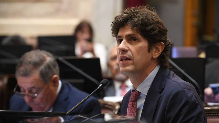 Lousteau reclama explicaciones Espert: un narco le prestó un avión y le pagó