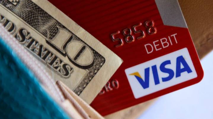 Dólar oficial y dólar tarjeta: banco por banco, a cuánto cotizan este martes 16 de septiembre