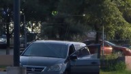 Conductor es Herido de Bala en el Estacionamiento de una Tienda de Autoservicio en Guadalupe, NL