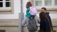 La vuelta al cole en Galicia: «Se levantaron a las siete de la mañana, ya listos para ir a clase»