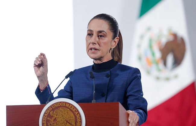 Sheinbaum asegura que no entrará en debate con Petro tras muerte de artistas colombianos