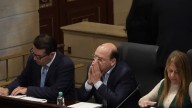 ¿Gobierno de Gustavo Petro pavimenta el camino para sacar el presupuesto por decreto?: Oposición denuncia 'jugadita' desde el Ejecutivo