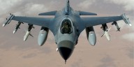 Gobierno anuncia comprar de 12 aviones subsónicos para combatir narcotráfico y minería ilegal