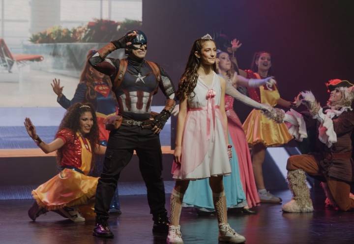 El Cine Teatro Español de Neuquén se prepara para una aventura con los «Superamigos»