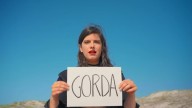 Escuchando Elefantes alza su música contra la gordofobia