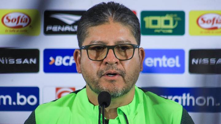 El técnico de Bolivia reveló estrategia gracias a la que contará con sus más talentosos jugadores en partido ante Colombia: "Vamos a presentar lo mejor"