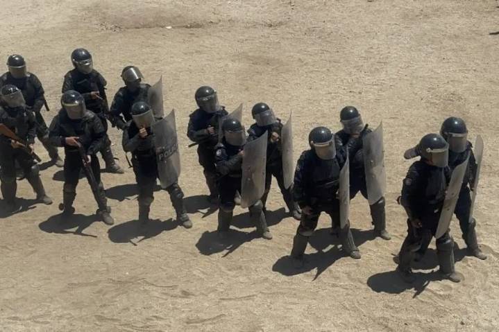 Capacitan a la Policía Penitenciaria de BCS en negociación de rehenes e intervención en crisis