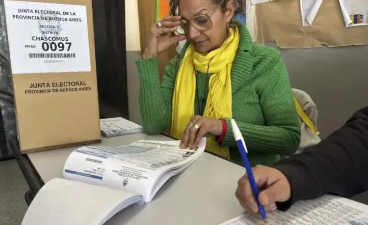 Elecciones en PBA: hasta las 16 horas, había votado el 50,3 por ciento del padrón