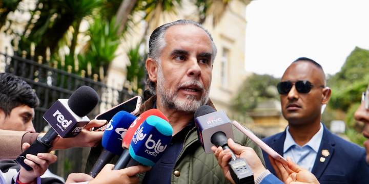 Armando Benedetti culpó a congresistas petrista por elección de Carlos Camargo como magistrado de la Corte Constitucional: “Nos traicionaron”