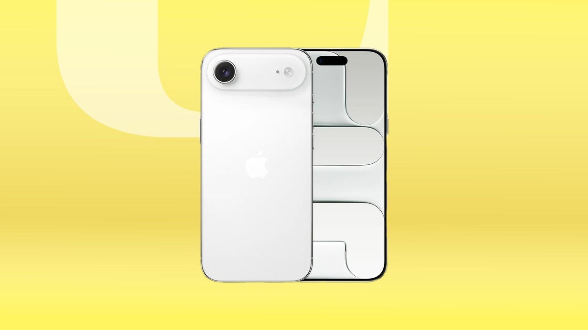 Keep Your Camera Lens Clean With This Secret iOS 26 Feature