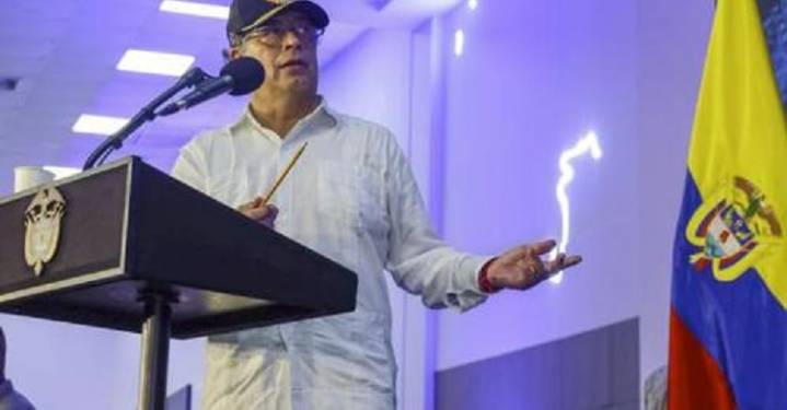 Gustavo Petro afirma que el ‘Cartel de los Soles’ no aparece en las investigaciones de Colombia sobre narcotráfico