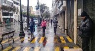 Lima amaneció con intensa llovizna y 14 °C: reportan accidentes por pistas resbalosas