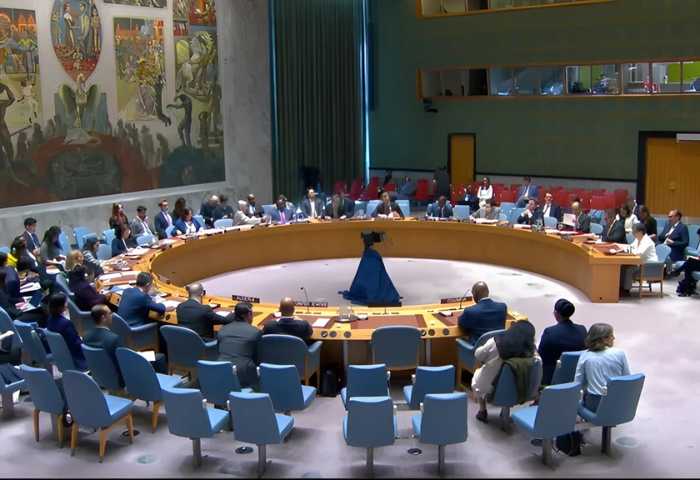 Consejo de seguridad de la ONU vota a favor de reactivar sanciones contra Irán
