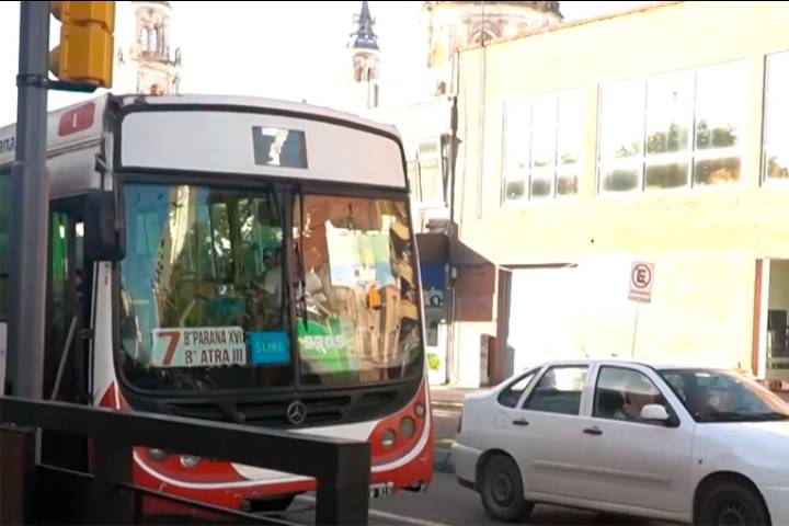 La Municipalidad calificó de "sorpresivo" el paro de colectivos en Paraná