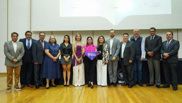 Inicia 'Semana de la Transparencia' con conferencia de Olimpia Coral en Puebla