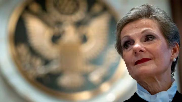 Un fondo buitre reclama acciones de Aerolíneas y del Banco Nación para cobrar un fallo por US$95 millones