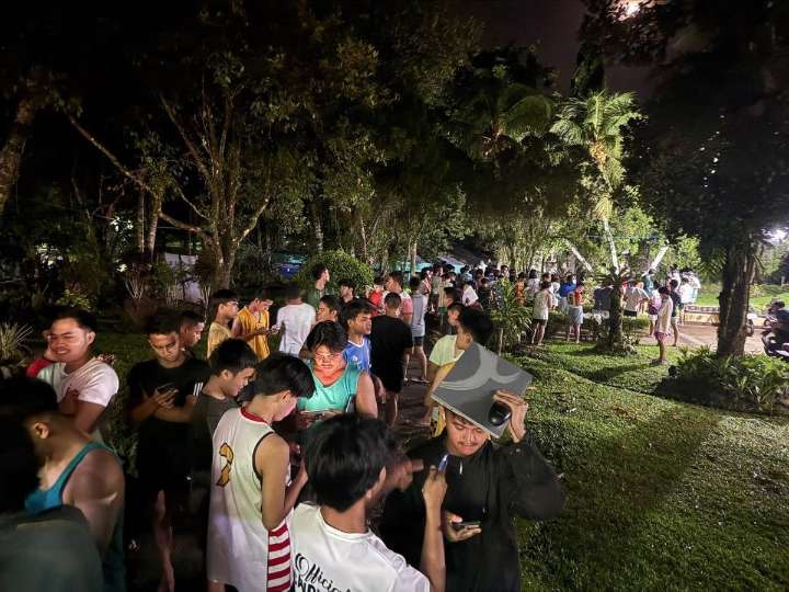Terremoto de magnitud 6.7 frente a Filipinas deja daños