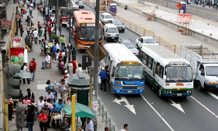 Gremio de transportistas convoca paro por extorsiones para este jueves 2 de octubre