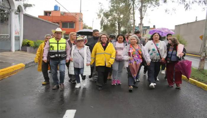 Ecatepec pavimentó 2.8 kilómetros de avenida Altavilla