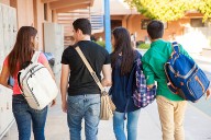 Cerca de 102.000 alumnos de Secundaria y Bachillerato estrenan curso en la Región con todas las plazas docentes cubiertas